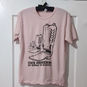 Nick Shoulders Pink Tee Teeth Country Boots